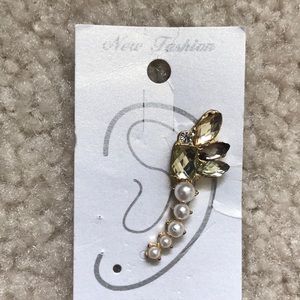 NEW! Gorgeous Ear cuff (no piercing)